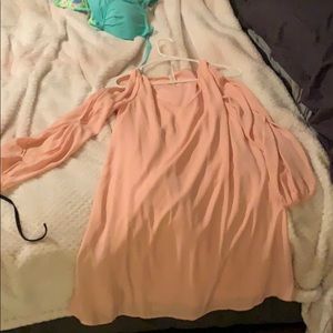Light pink open sleeve dress